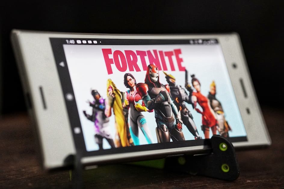 عودة لعبة فورت نايت Fortnite الى أجهزة الآيفون بطريقة ذكية